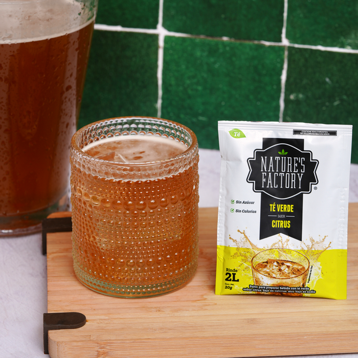 Nature’s Factory • Té Verde en Polvo Sabor Citrus bajo en Calorías / 10 pzas.